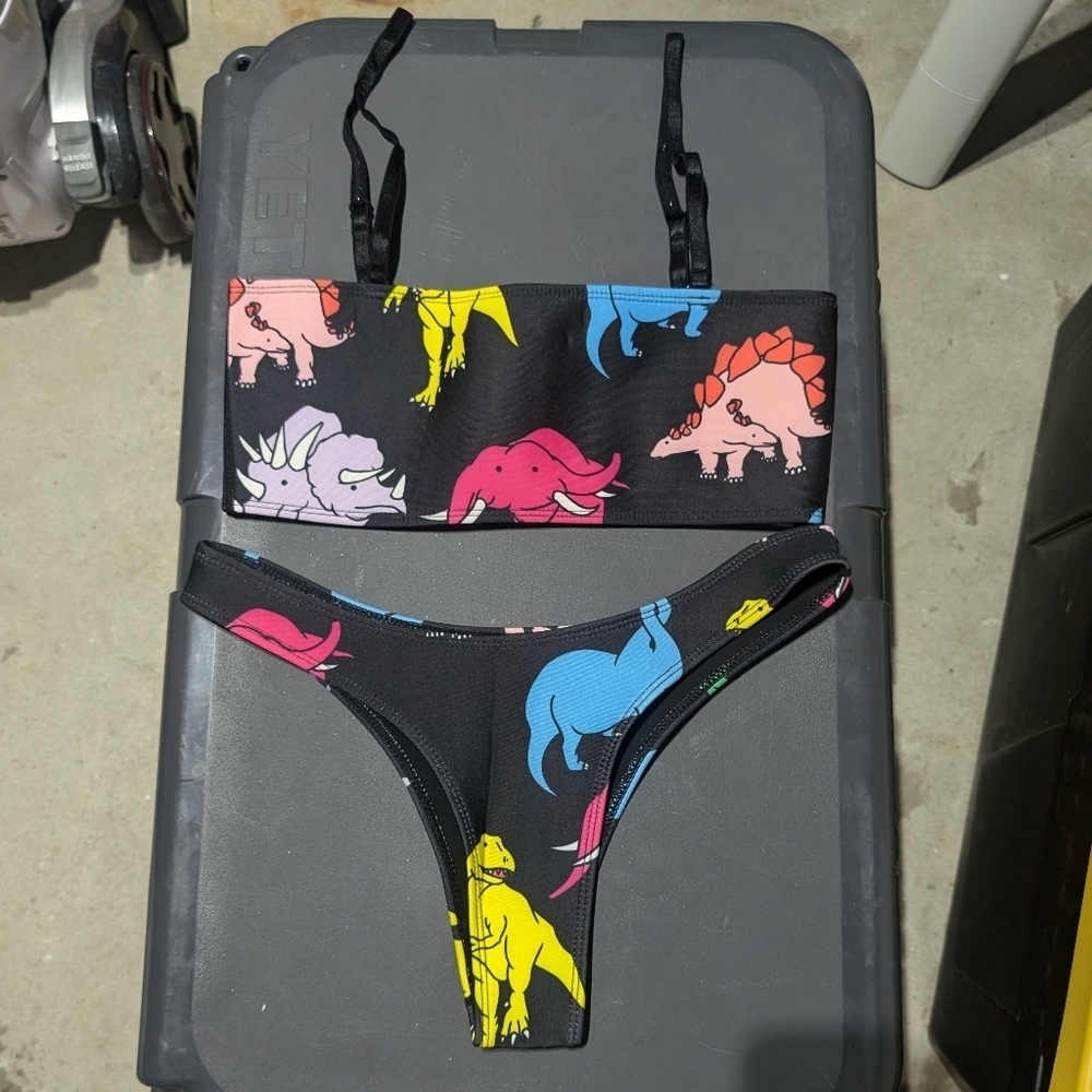 Bathing suit set